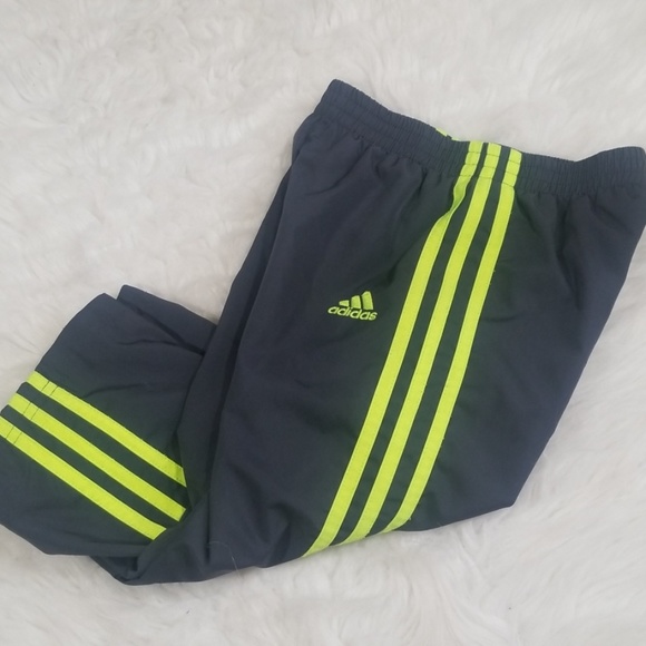 Adidas grey sweatpants boy T3 - Picture 4 of 6